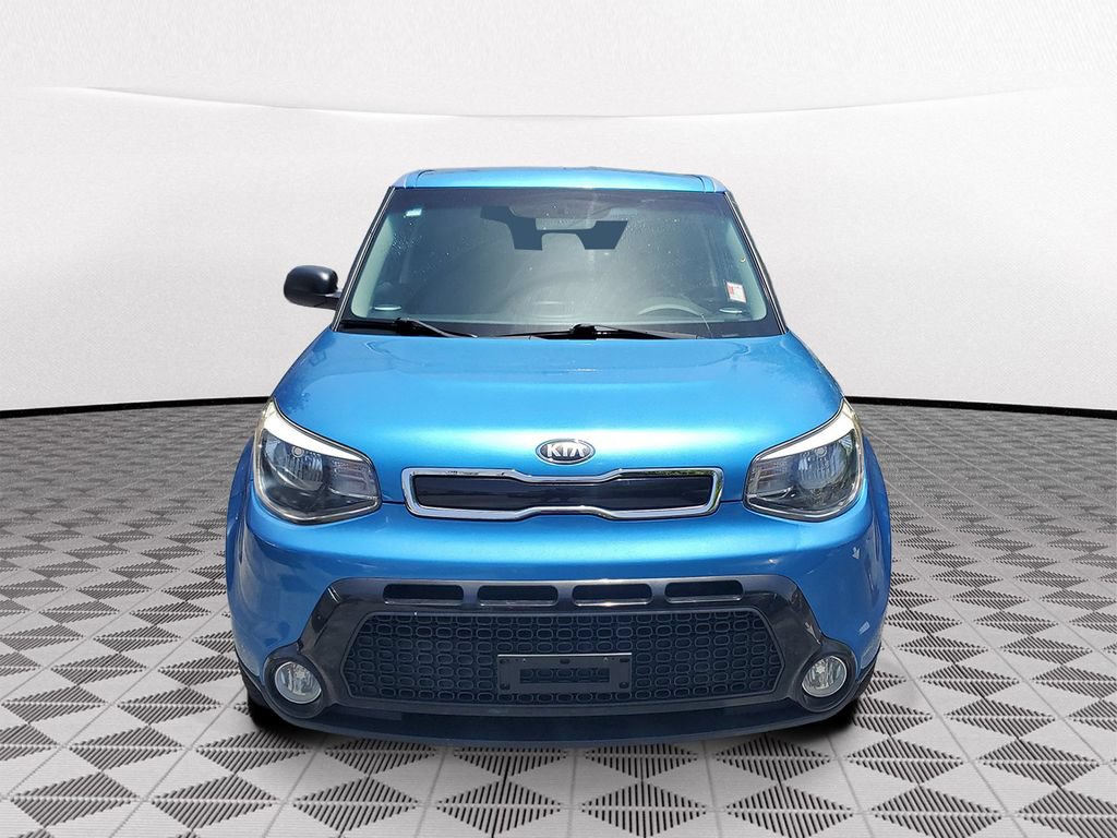 Used 2016 Kia Soul + w/ Designer's Package FWD image 2