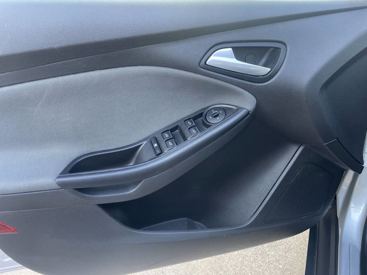 Used 2013 Ford Focus SE image 23