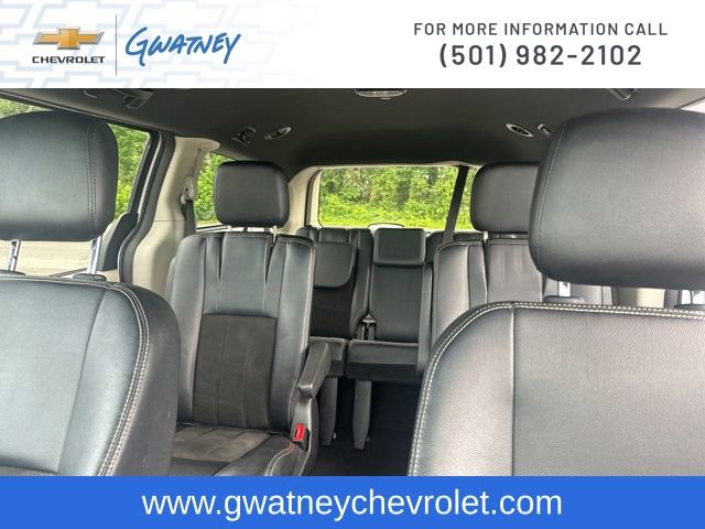 Used 2019 Dodge Grand Caravan SXT FWD image 28