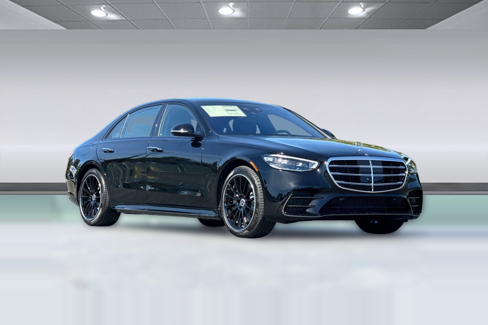 New 2026 Mercedes-Benz S 500 4MATIC image 7