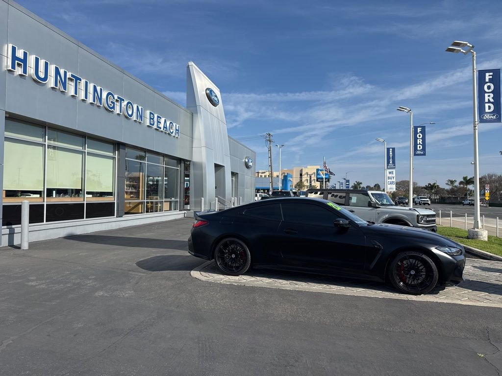 Used 2023 BMW M4 Competition image 3