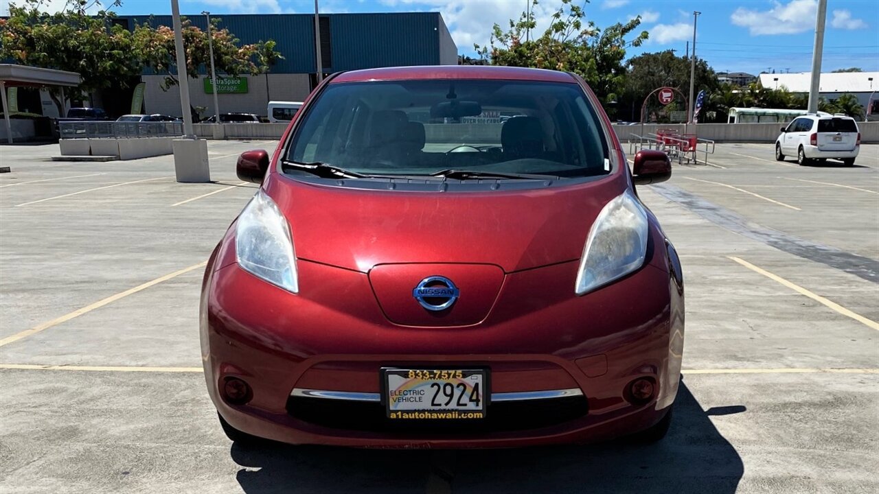 Used 2013 Nissan Leaf S image 2