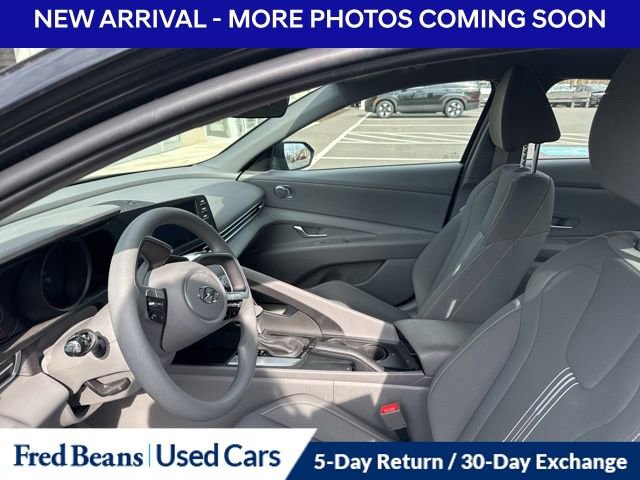 Used 2023 Hyundai Elantra SEL image 6