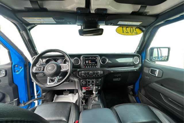 Used 2021 Jeep Wrangler Unlimited Rubicon w/ Trailer Tow Package AWD/4WD image 23