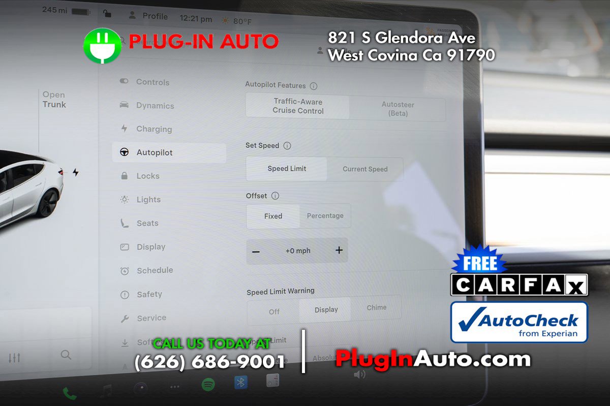 Used 2018 Tesla Model 3 Long Range RWD image 22