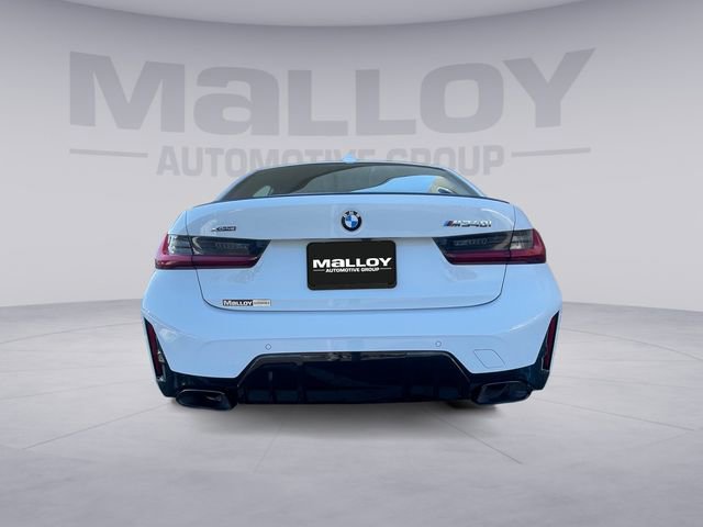 Used 2023 BMW M340i xDrive w/ Premium Package image 4