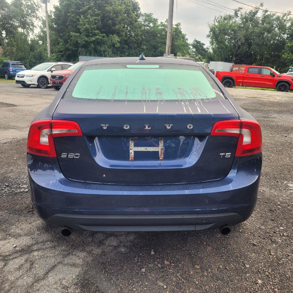 Used 2012 Volvo S60 T5 w/ Climate Pkg FWD image 7