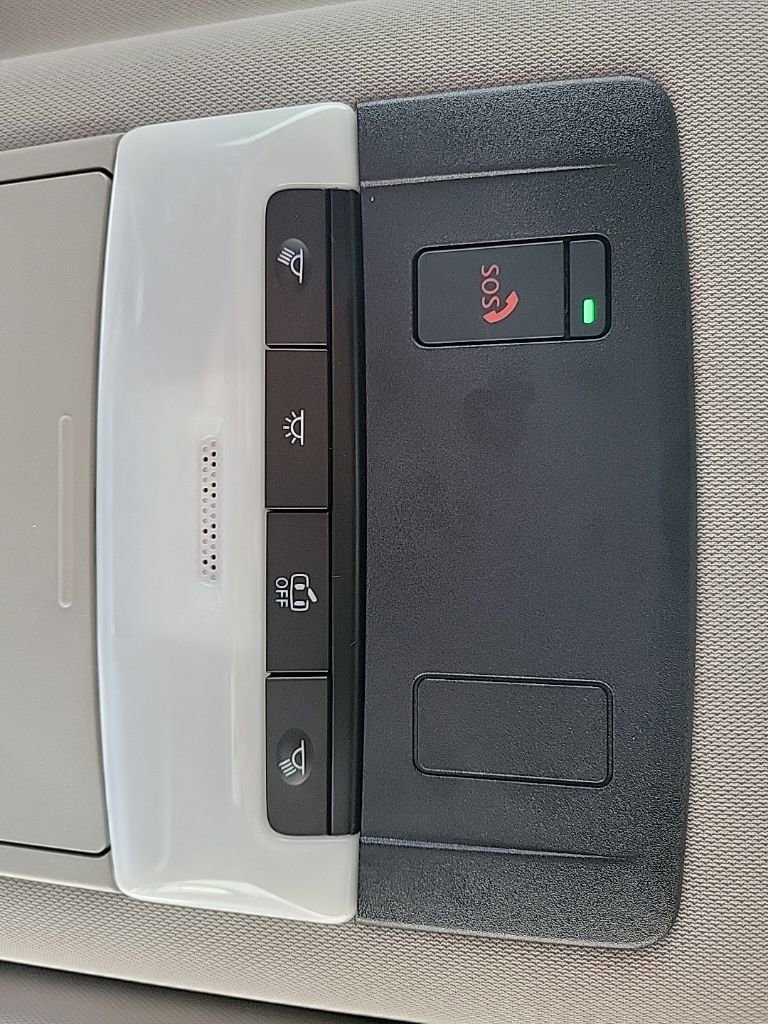 Certified 2022 Nissan Rogue SV image 32