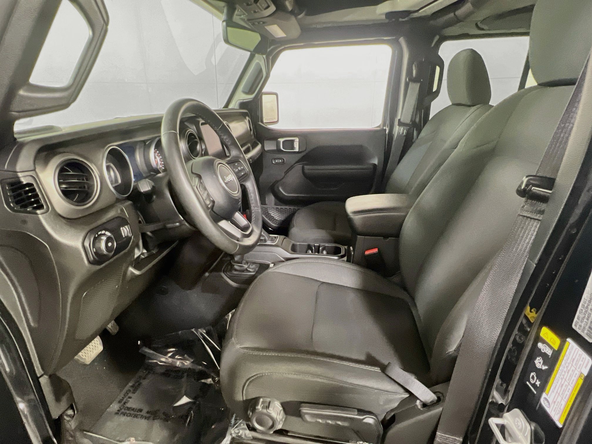 Used 2023 Jeep Wrangler Unlimited Sport AWD/4WD image 21
