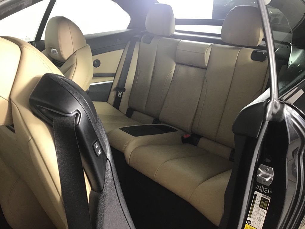 Used 2015 BMW M4 Convertible RWD image 27
