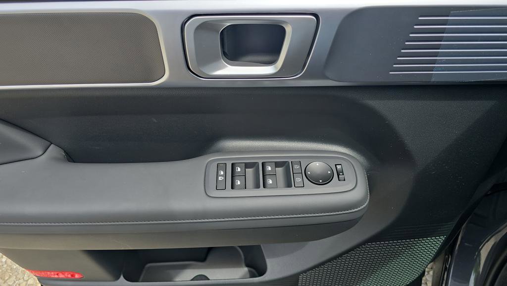 New 2026 Hyundai Santa Fe SEL AWD/4WD image 16