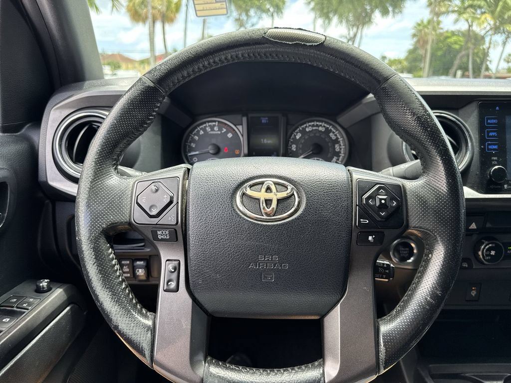 Used 2017 Toyota Tacoma TRD Sport w/ Tow Package RWD image 46