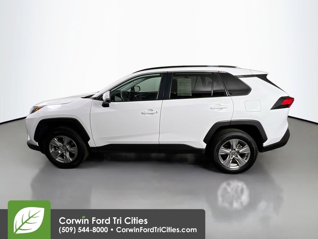 Used 2023 Toyota RAV4 XLE image 6