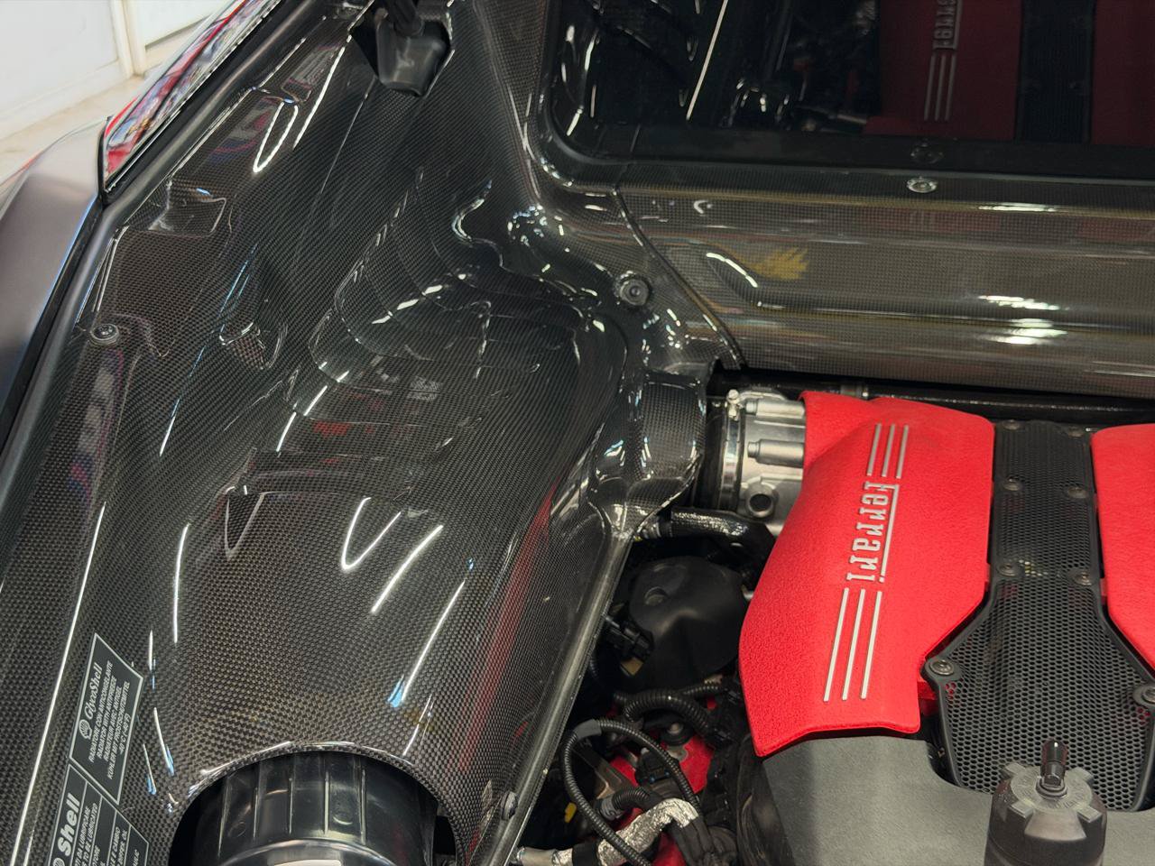 Used 2018 Ferrari 488 GTB RWD image 40