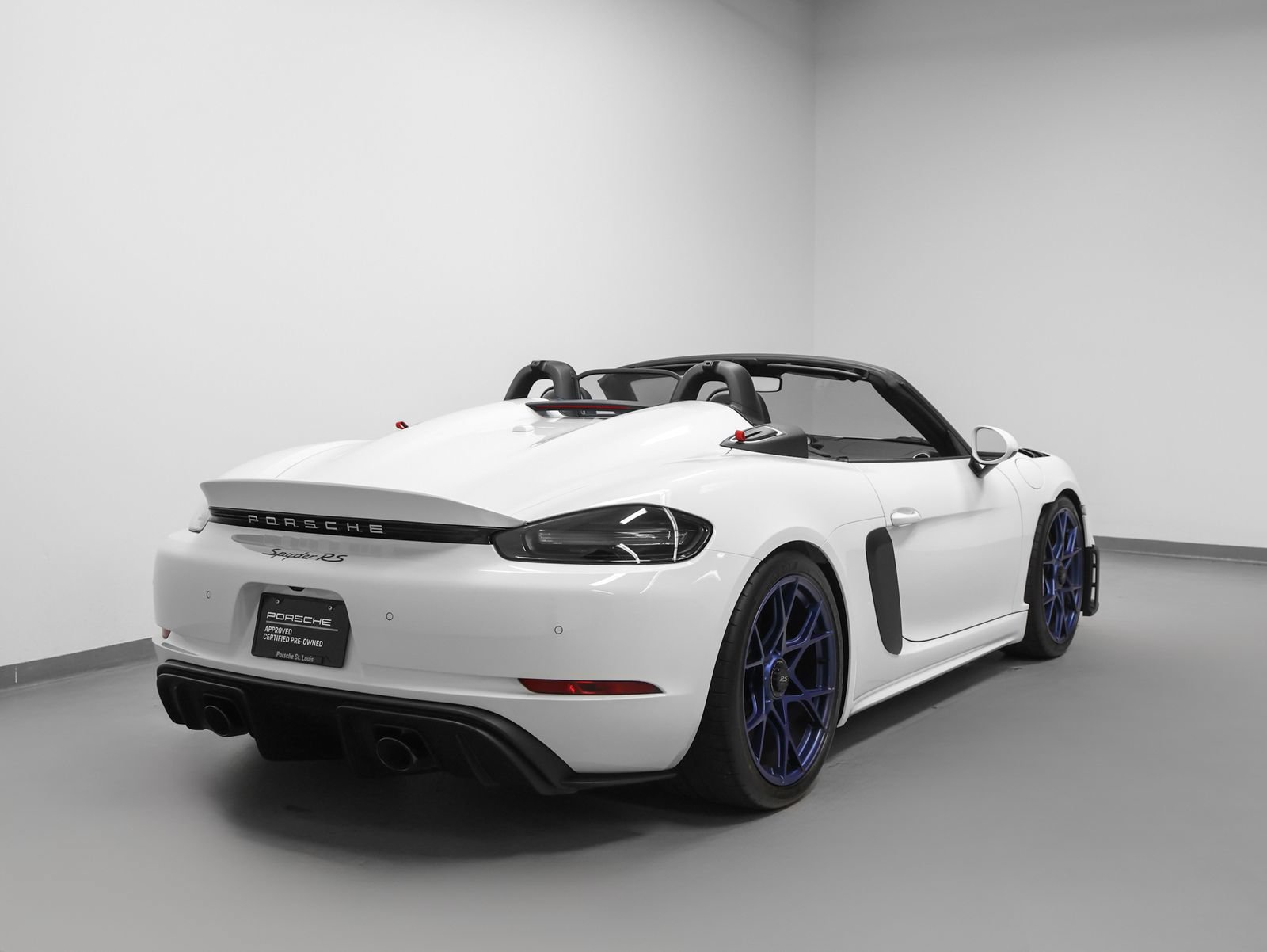 Certified 2025 Porsche 718 Boxster Spyder RS w/ Light Design Package RWD image 15
