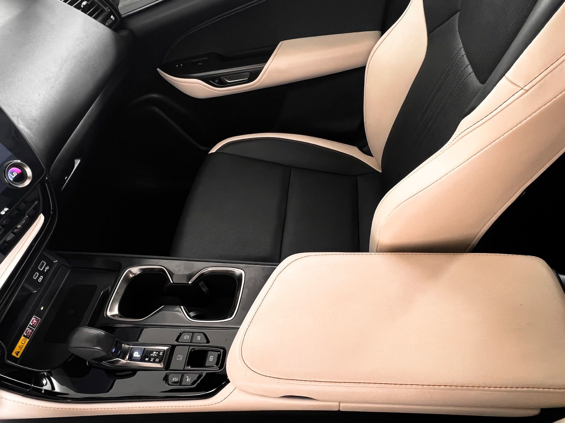 Used 2022 Lexus NX 350 AWD w/ Premium Package image 29