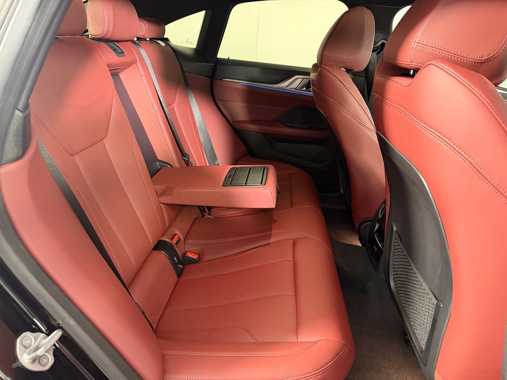 Used 2024 BMW i4 eDrive40 w/ Premium Package RWD image 19