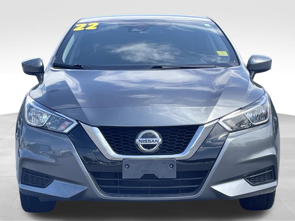 Used 2022 Nissan Versa SV FWD image 9