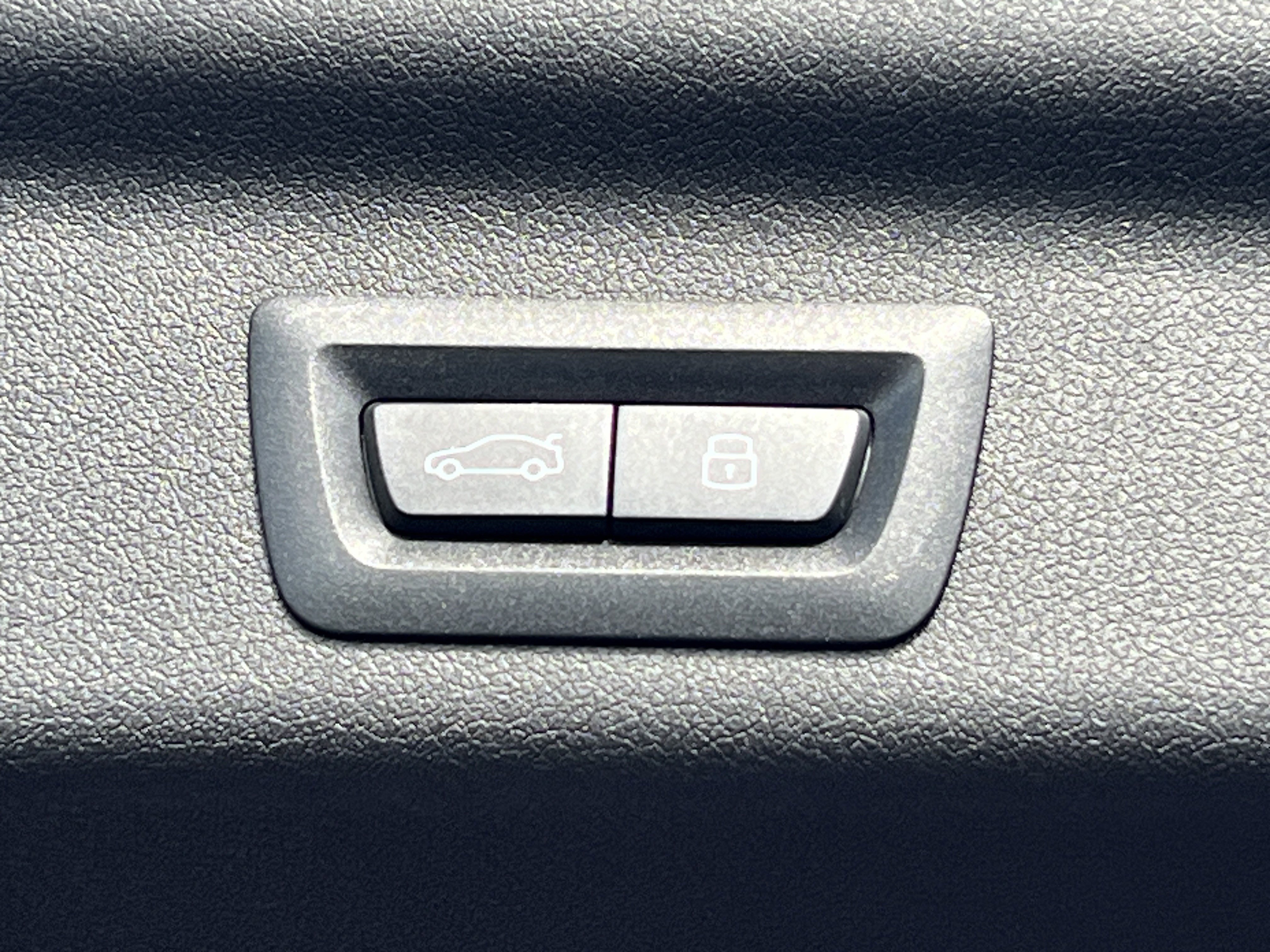 New 2026 BMW X1 xDrive28i w/ Convenience Package image 20