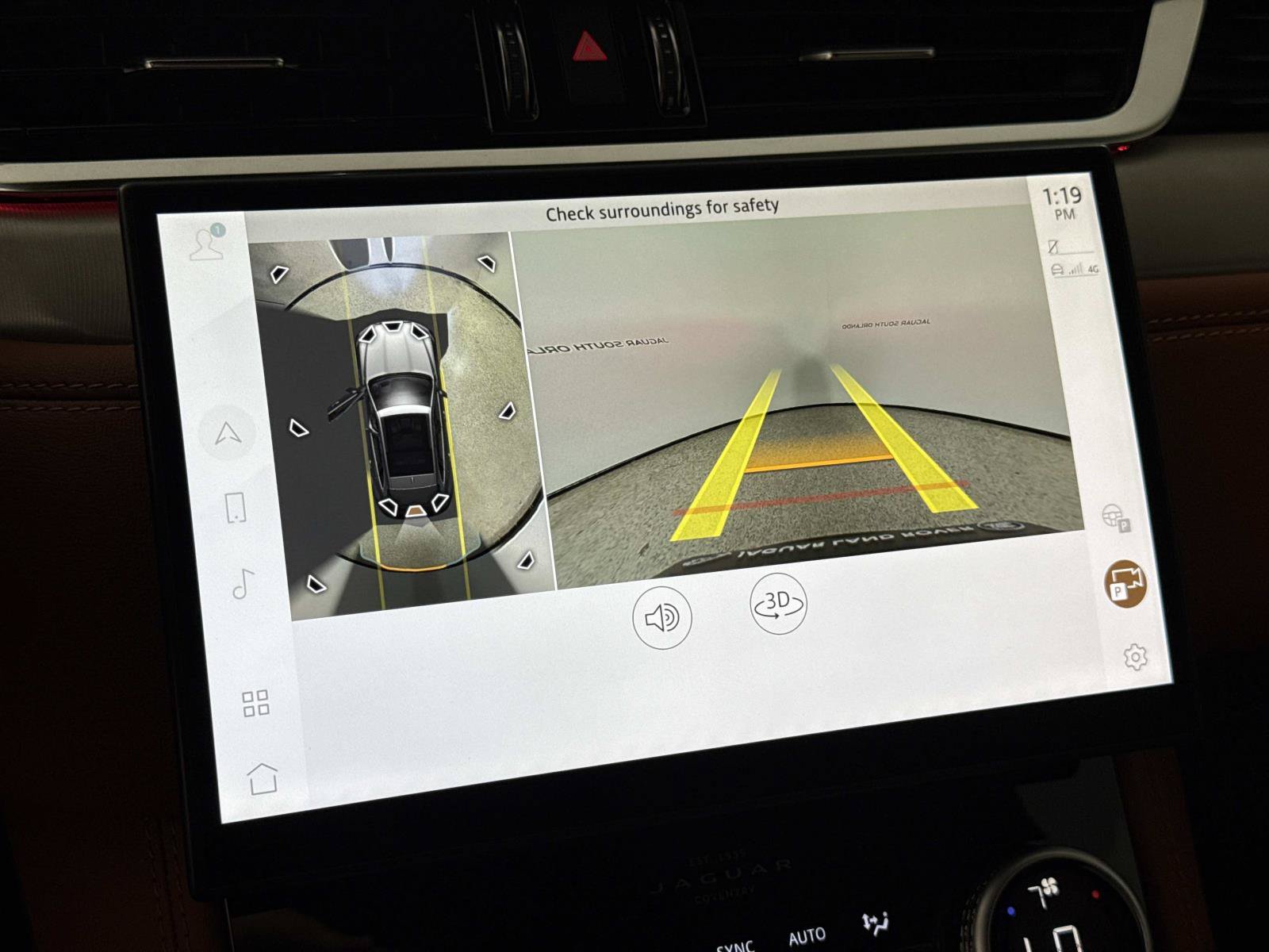 Certified 2026 Jaguar F-PACE R-Dynamic S AWD/4WD image 23