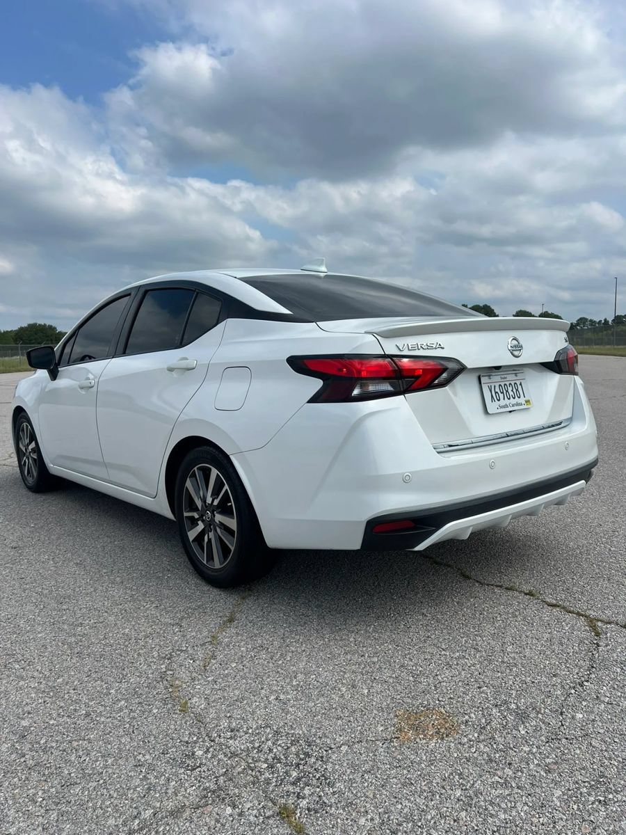 Used 2020 Nissan Versa SV w/ Electronics Package FWD image 5