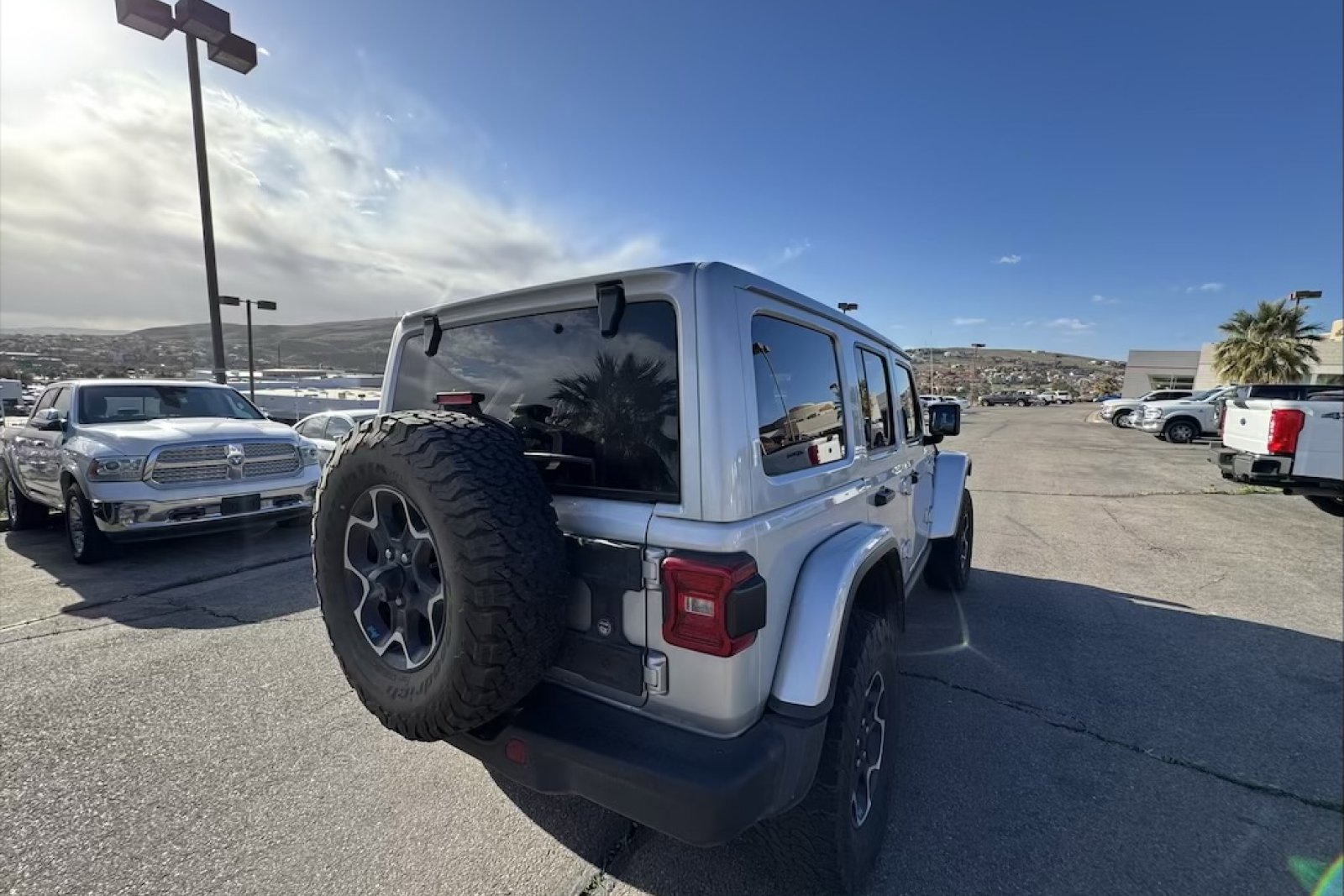 Used 2023 Jeep Wrangler Unlimited Rubicon 4xe w/ Steel Bumper Group image 5