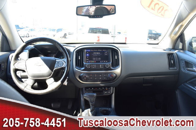 Used 2021 Chevrolet Colorado Z71 AWD/4WD image 3