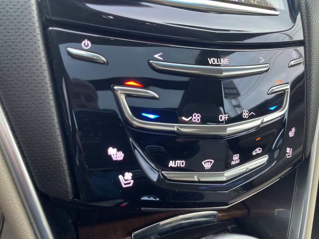 Used 2018 Cadillac XTS Luxury w/ Driver Awareness Package image 22