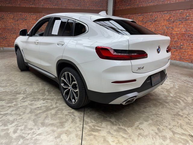 Certified 2023 BMW X4 xDrive30i w/ Premium Package image 3