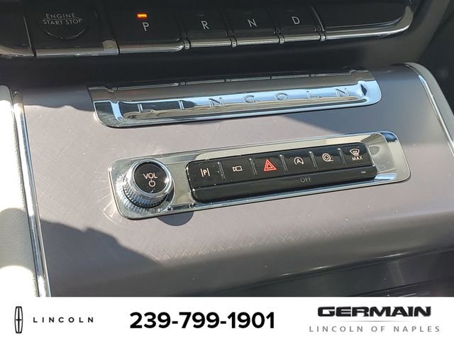 New 2025 Lincoln Aviator 2WD image 30