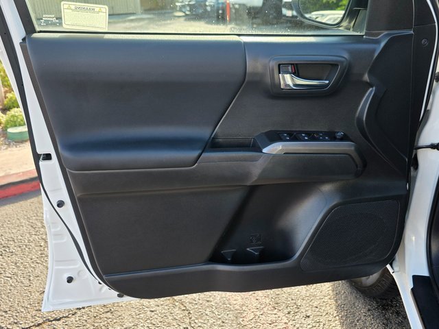 Used 2023 Toyota Tacoma TRD Off-Road image 22