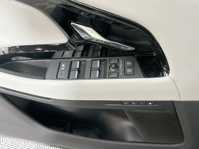 Used 2026 Land Rover Range Rover Evoque S AWD/4WD image 20