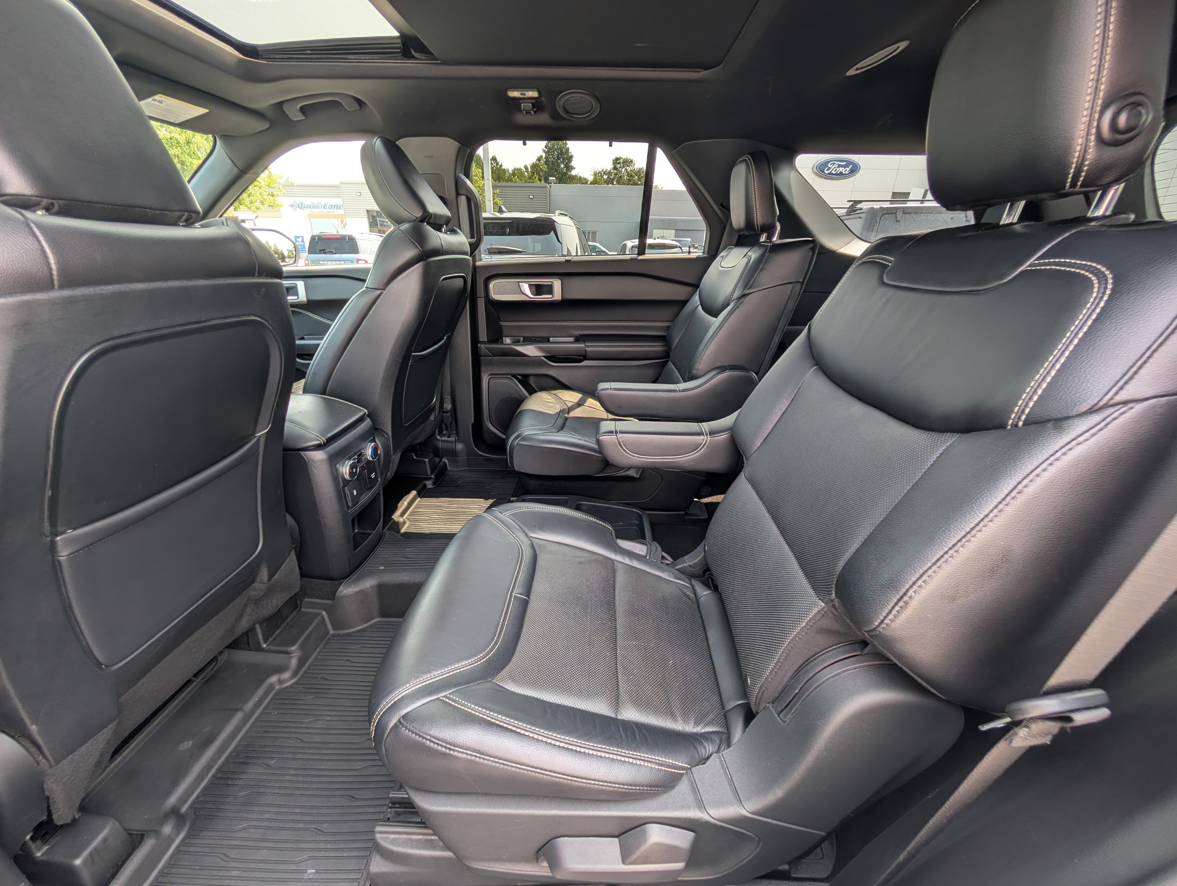 Certified 2020 Ford Explorer ST AWD/4WD image 16