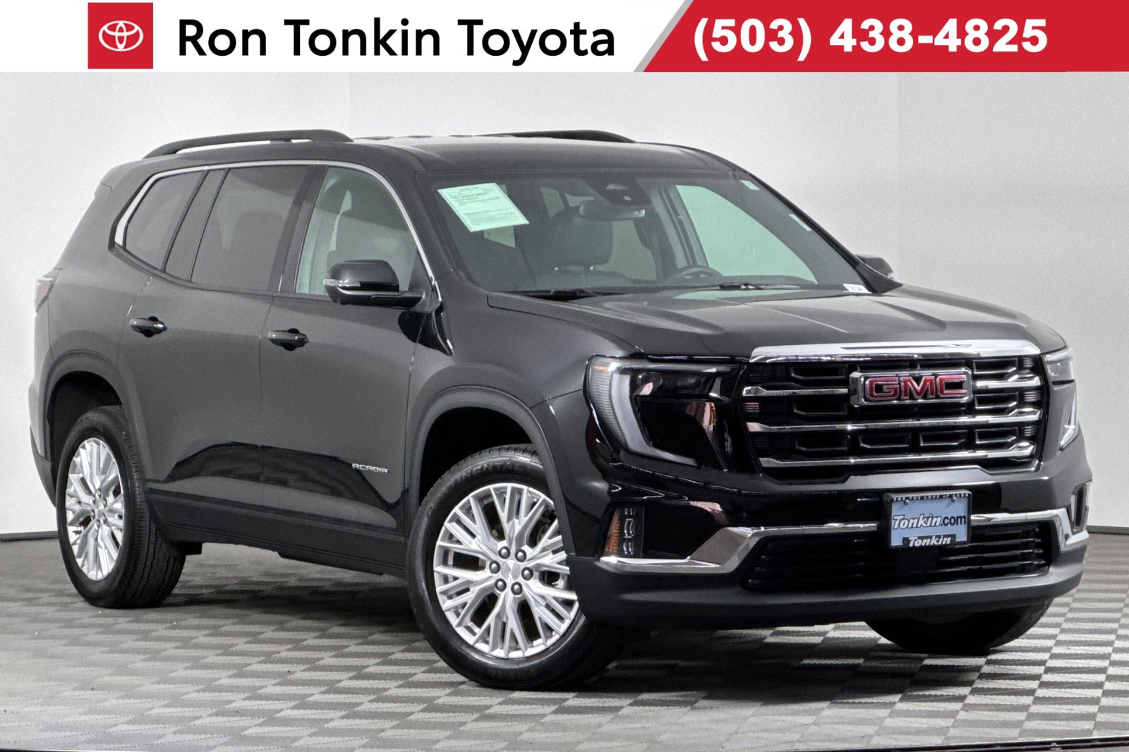 Used 2024 GMC Acadia Elevation w/ LPO, Floor Liner Package