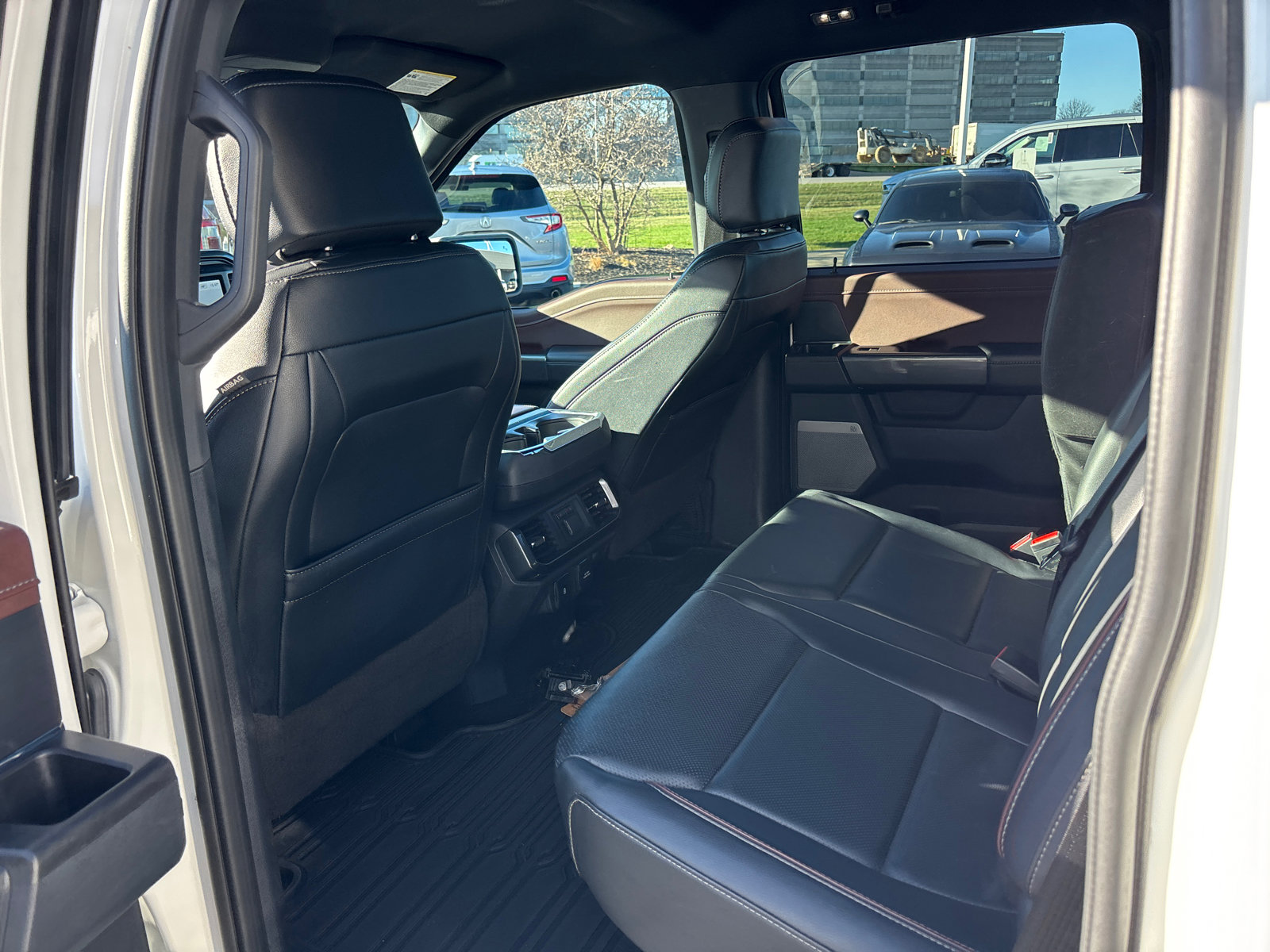 Used 2022 Ford F150 Lariat w/ Equipment Group 502A High image 28