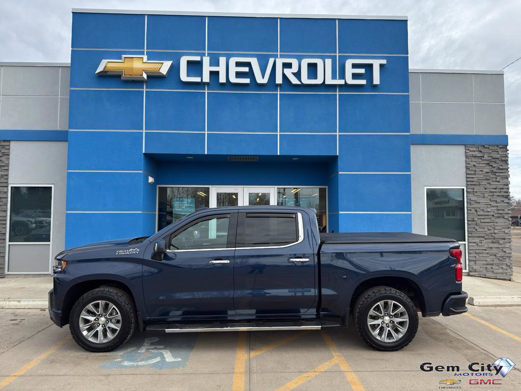 Used 2022 Chevrolet Silverado 1500 High Country w/ Safety Package II image 1