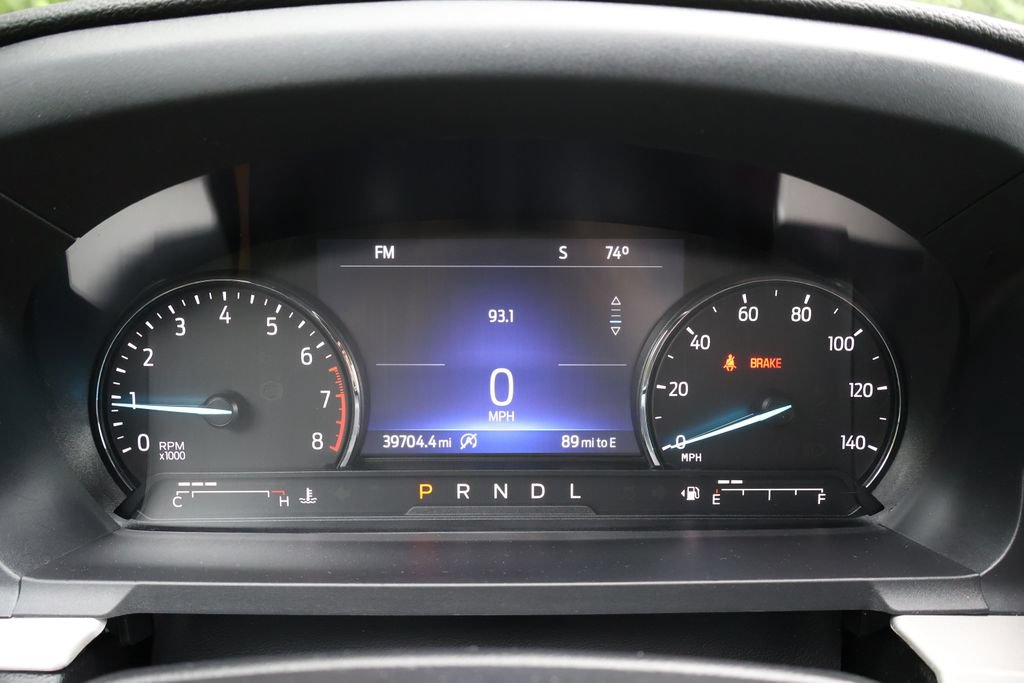 Used 2023 Ford Explorer XLT w/ Equipment Group 202A AWD/4WD image 28