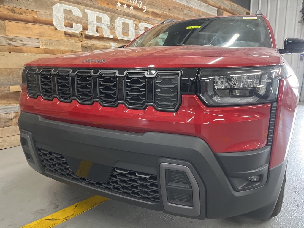 New 2026 Jeep Cherokee Laredo image 8