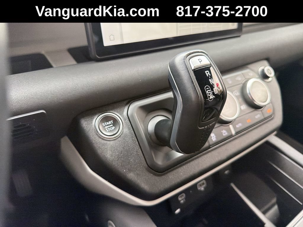 Used 2023 Land Rover Defender 110 X-Dynamic SE AWD/4WD image 25