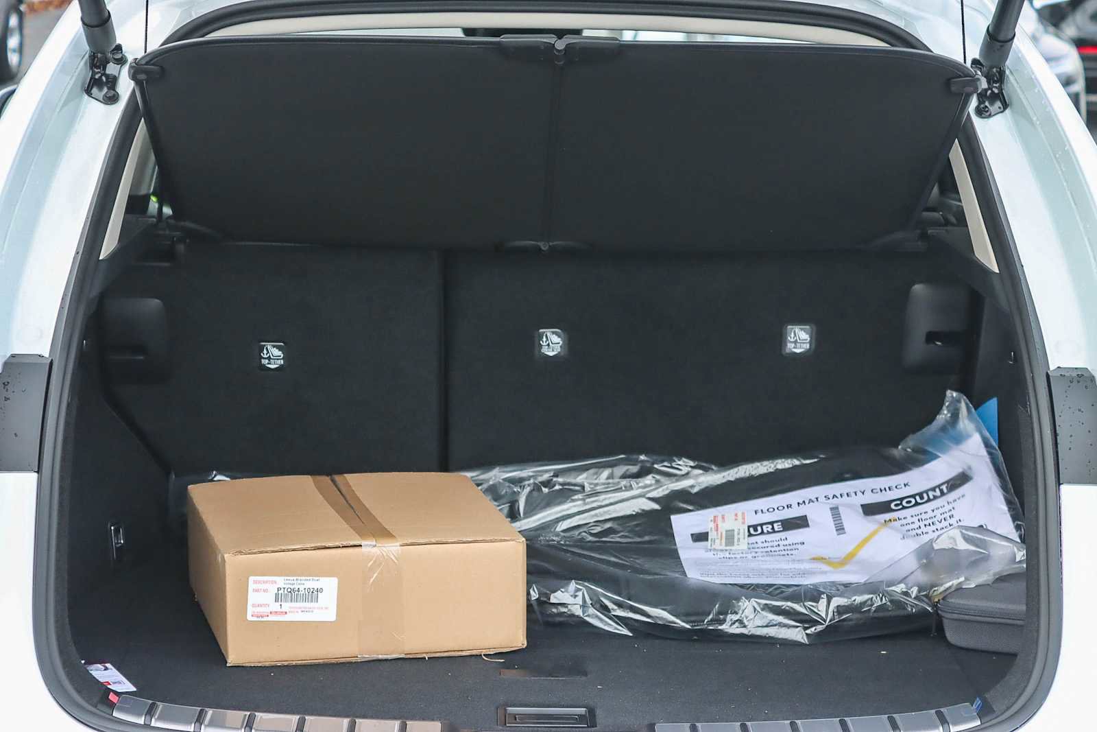 New 2026 Lexus NX 450h+ AWD w/ Luxury Package image 11