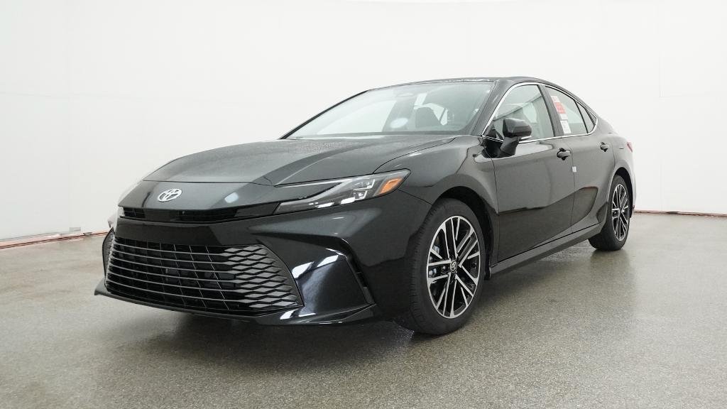 New 2026 Toyota Camry XLE FWD image 2