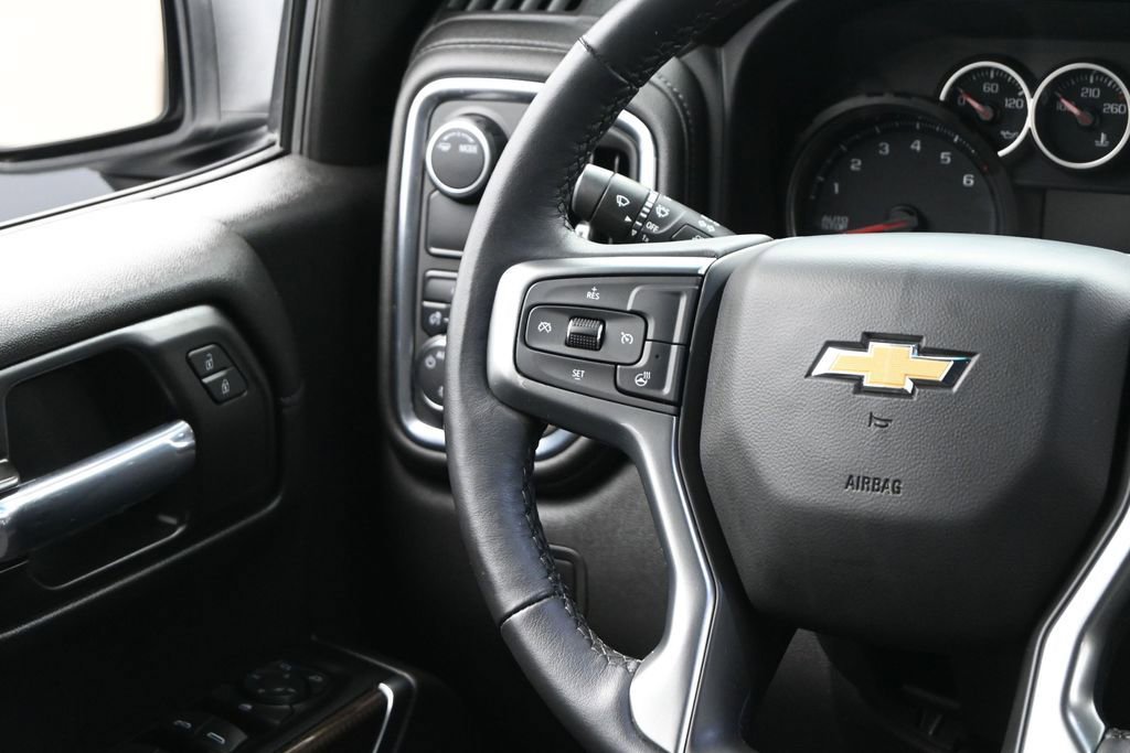 Used 2022 Chevrolet Silverado 1500 LT RWD image 29