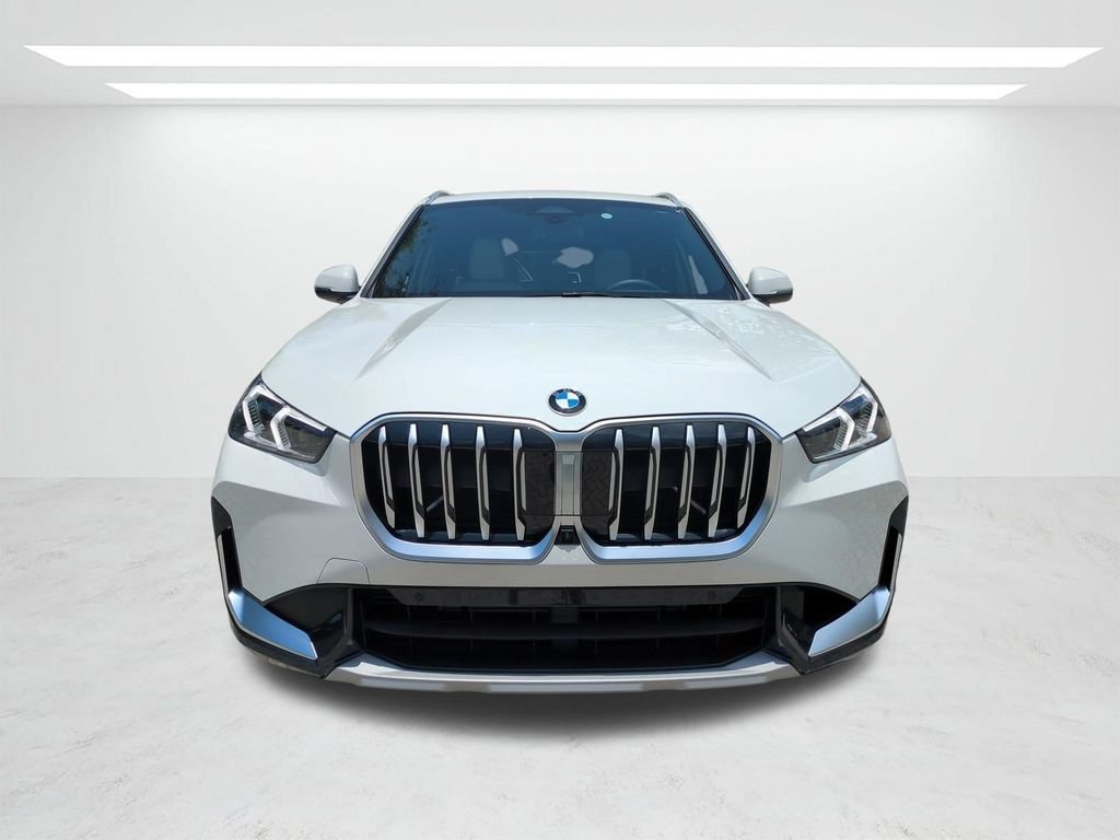 New 2026 BMW X1 xDrive28i w/ Technology Package AWD/4WD image 9