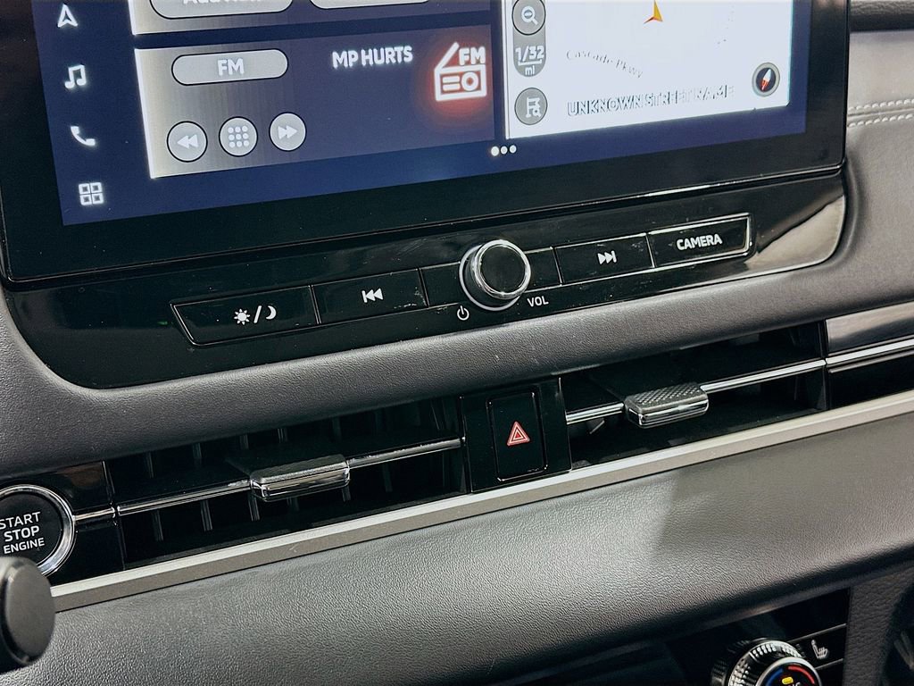 Used 2025 Mitsubishi Outlander SE FWD image 16