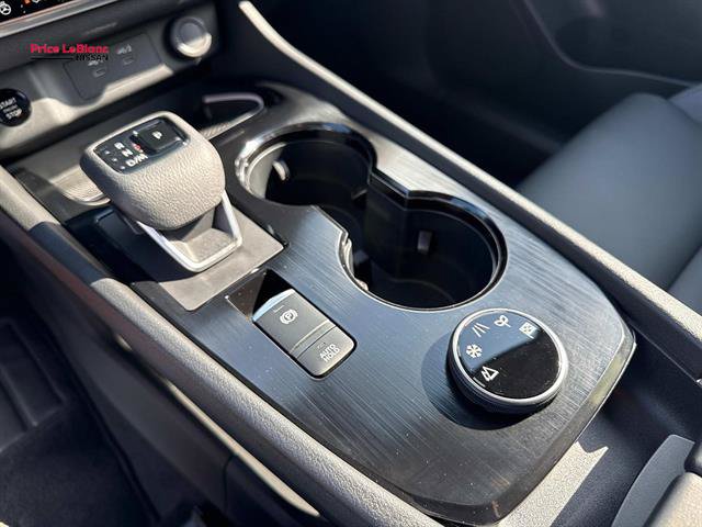 Certified 2025 Nissan Rogue SL AWD/4WD image 25