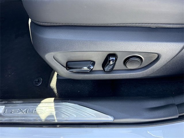 New 2026 Lexus NX 350 AWD image 12