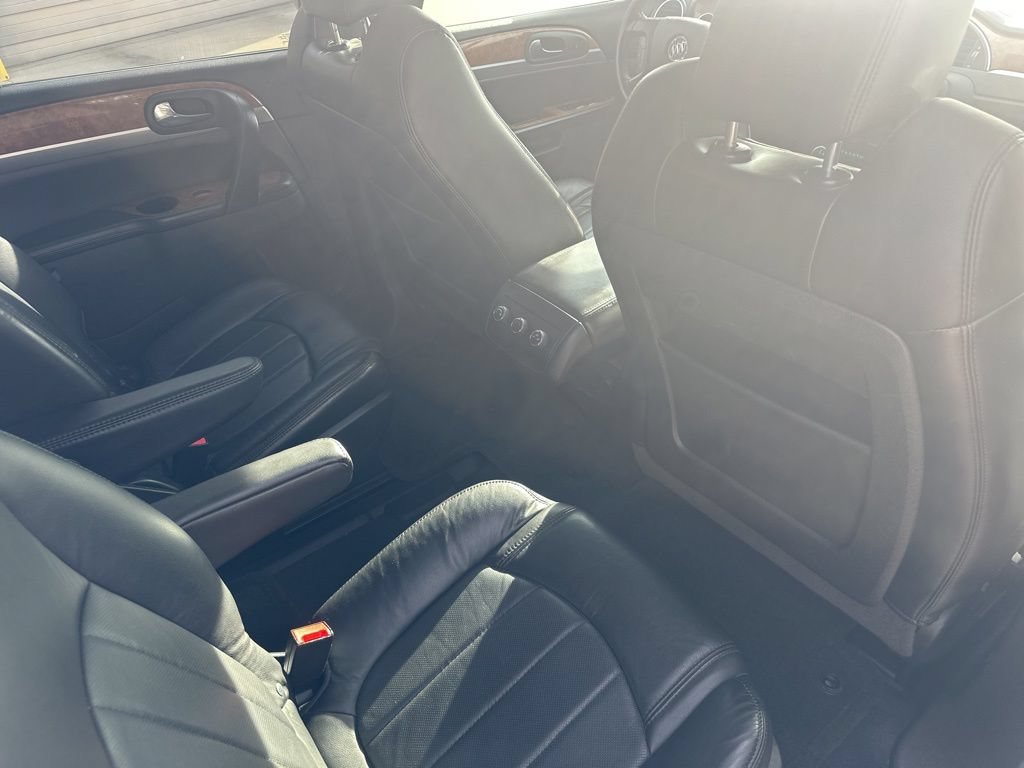 Used 2012 Buick Enclave Leather AWD/4WD image 25