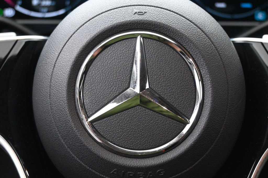 Used 2024 Mercedes-Benz E 350 4MATIC Sedan image 21