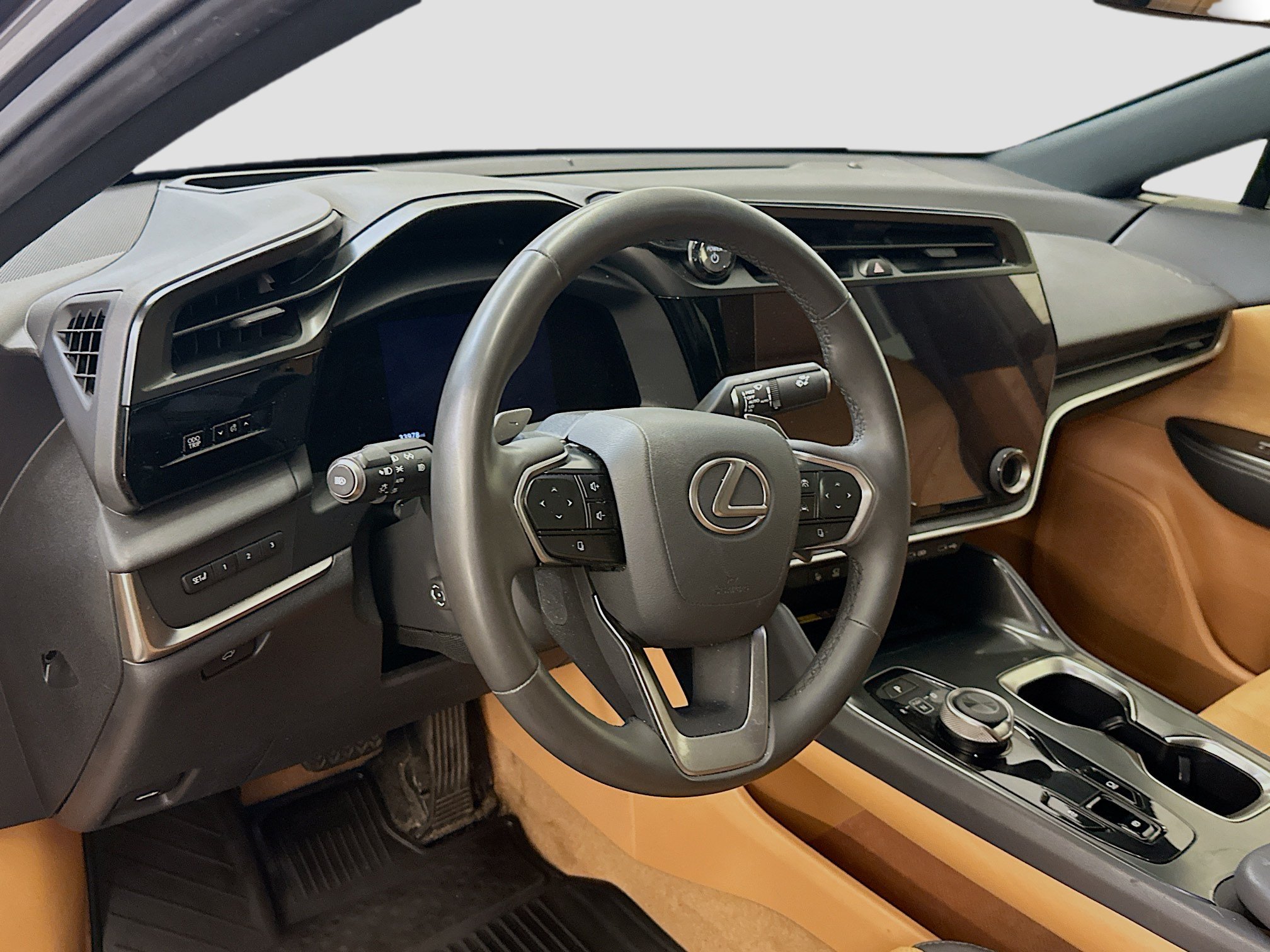 Used 2023 Lexus RZ 450e Premium w/ Technology Package AWD/4WD image 18