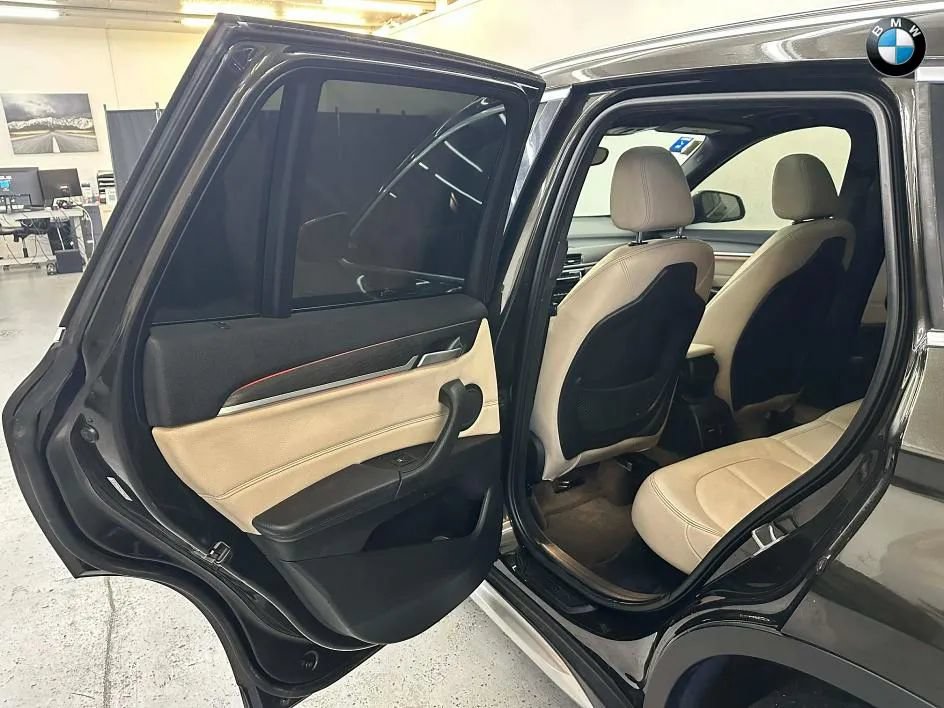 Used 2016 BMW X1 xDrive28i AWD/4WD image 14